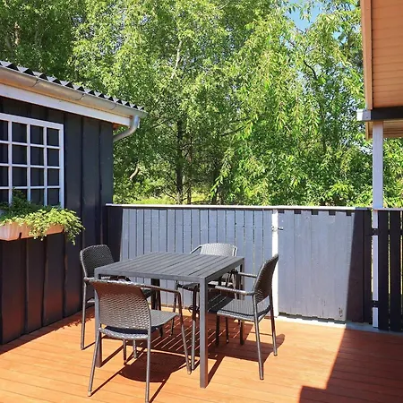 6 Person In Blavand-by Traum * Blåvand